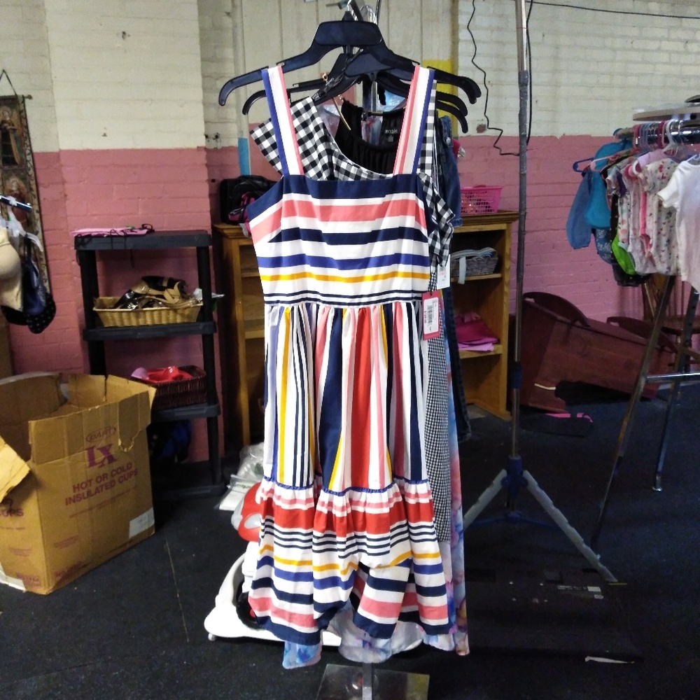 *HOST PICK*  Vince Camuto Dress NWT